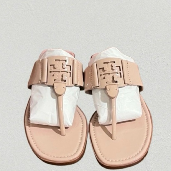 New in Box Tory Burch- Georgia Sandal Soft Patent. Color: Sand. Size: 8 - Picture 8 of 11